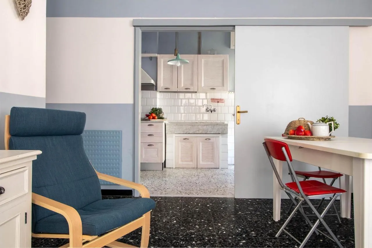 Raffaello House Apartment Sestri Levante Italy