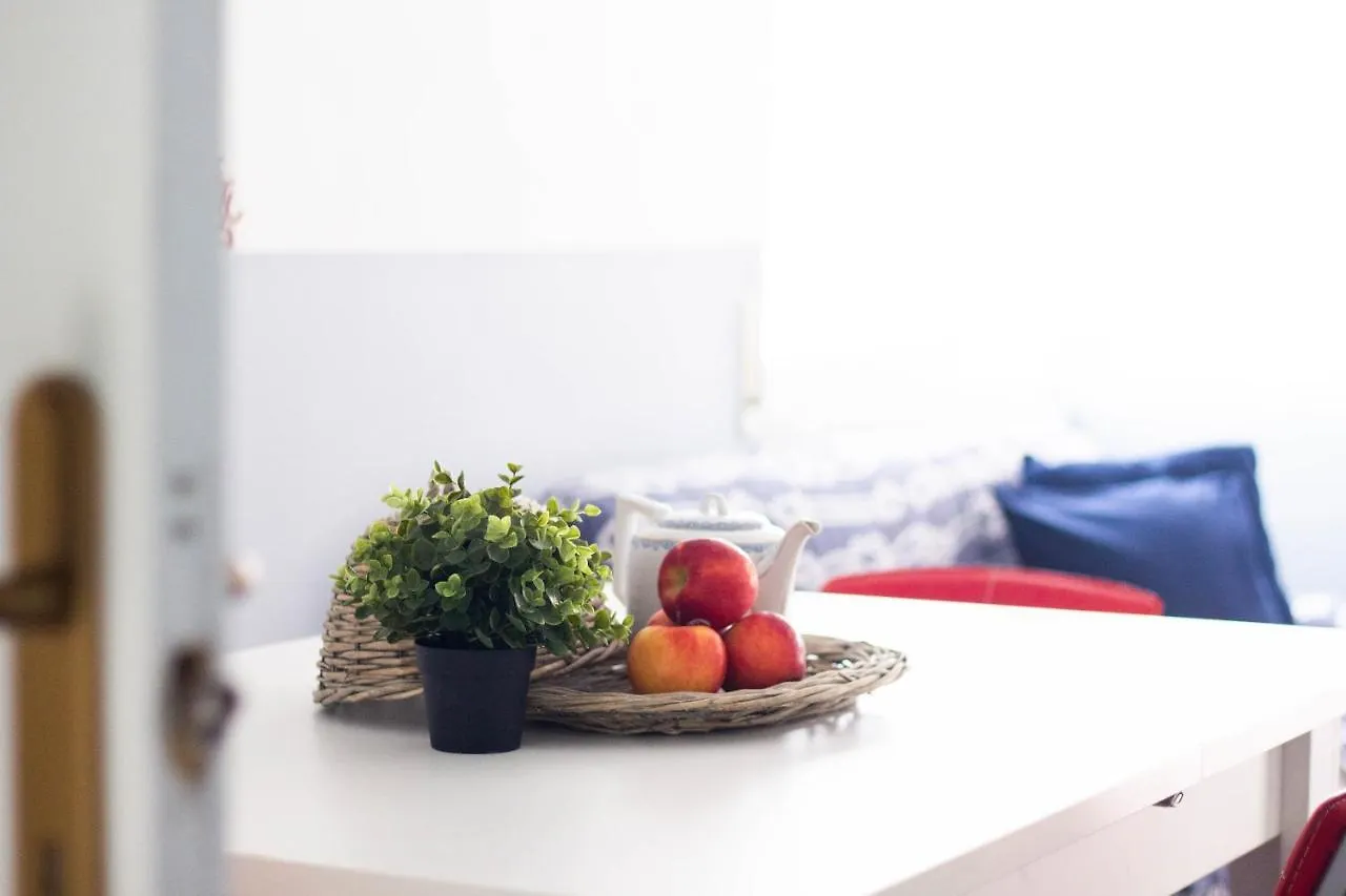 Raffaello House Apartment Sestri Levante